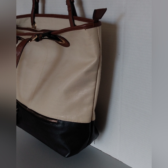 K Studio Bag - Picture 7 of 13